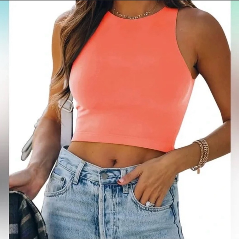 ReoRia Coral Sleeveless Crop Top